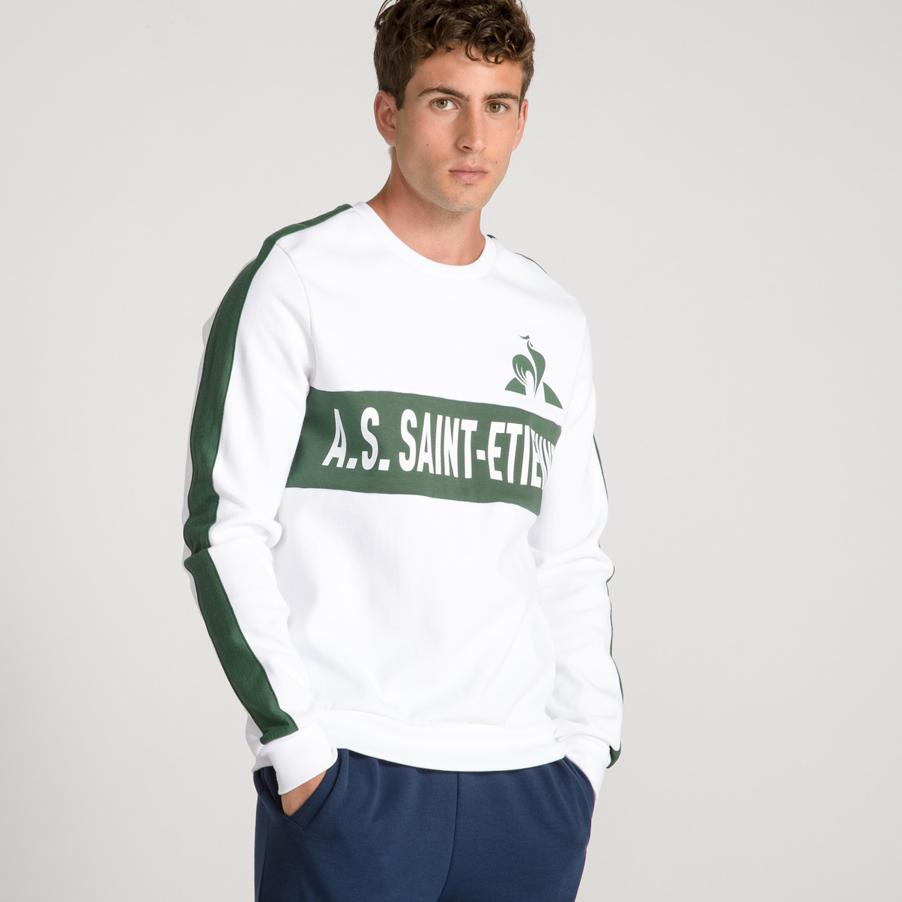 Sweat asse le coq sportif 2025