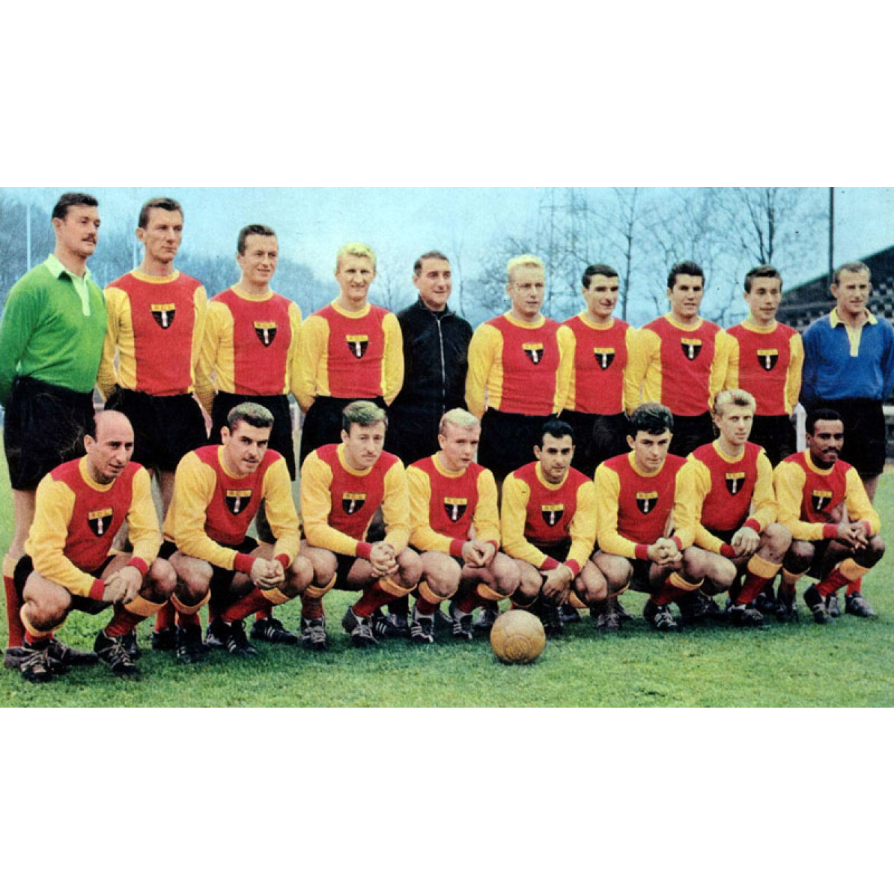 MAILLOTS VINTAGE DU RC LENS - LONG LIVE FOOTBALL