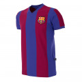 Vue de devant de la réplique du Maillot rétro FC Barcelone années 70. Le maillot rétro du Barça de Neeskens et de Johan Cruyff. Avec les couleurs "blaugrana" mythiques. 