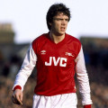 Adams Maillot Retro Arsenal 1982