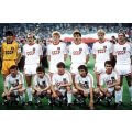 Photo de l'équipe de foot du bloc de l'Est de l'Union Soviétique, CCCP avec le maillot blanc sur le terrain de jeu